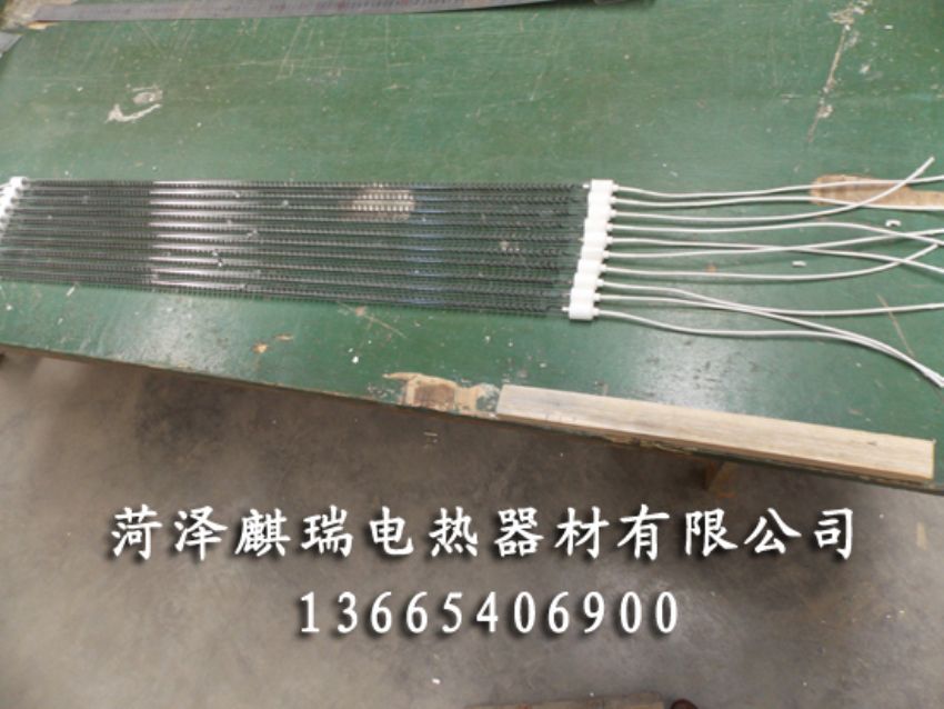 点击查看详细信息<br>标题：碳纤维石英电热管 阅读次数：2173